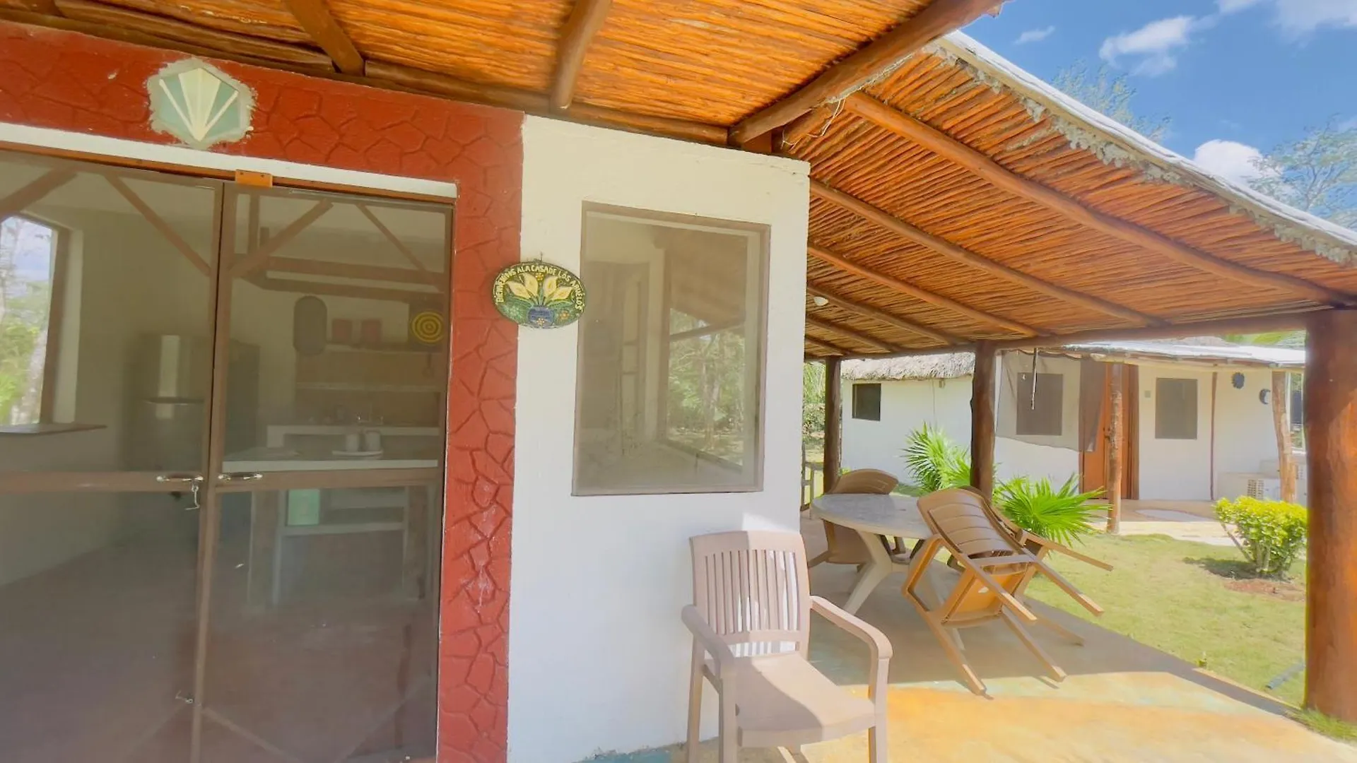 Eco-Cabanas Ya'Ax Bejo' Selva Maya Leona Vicario Mexico